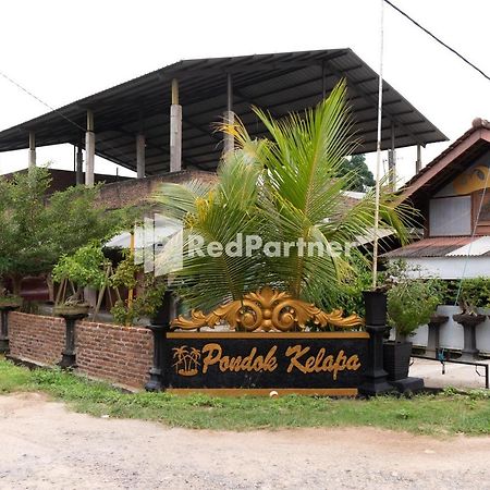 Pondok Kelapa Homestay Lampung Mitra Reddoorz Bandar Lampung Dış mekan fotoğraf