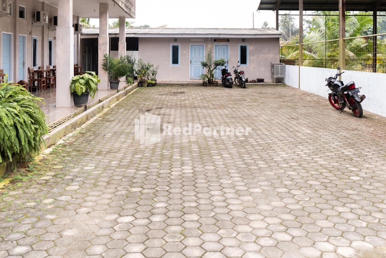 Pondok Kelapa Homestay Lampung Mitra Reddoorz Bandar Lampung Dış mekan fotoğraf