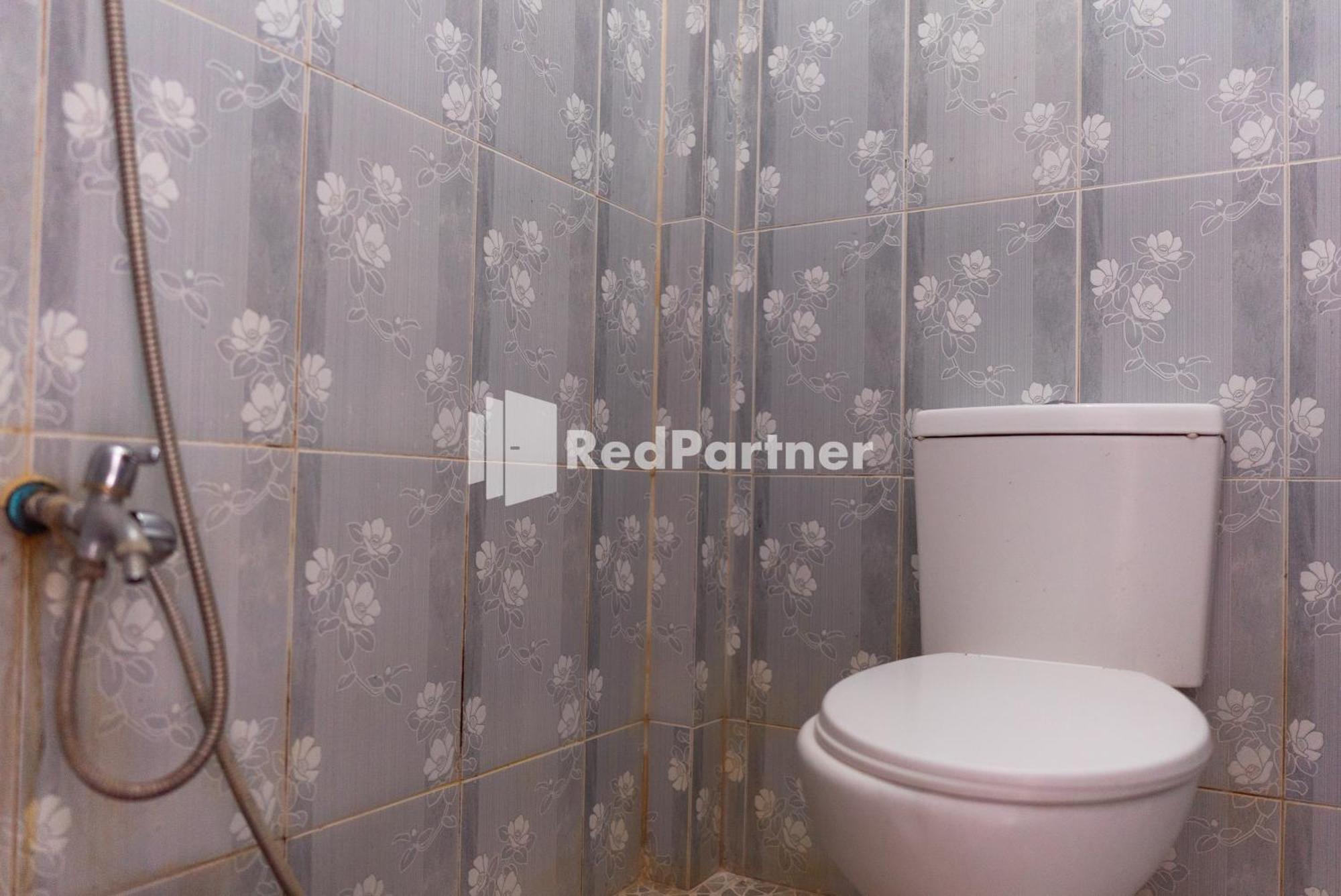 Pondok Kelapa Homestay Lampung Mitra Reddoorz Bandar Lampung Oda fotoğraf